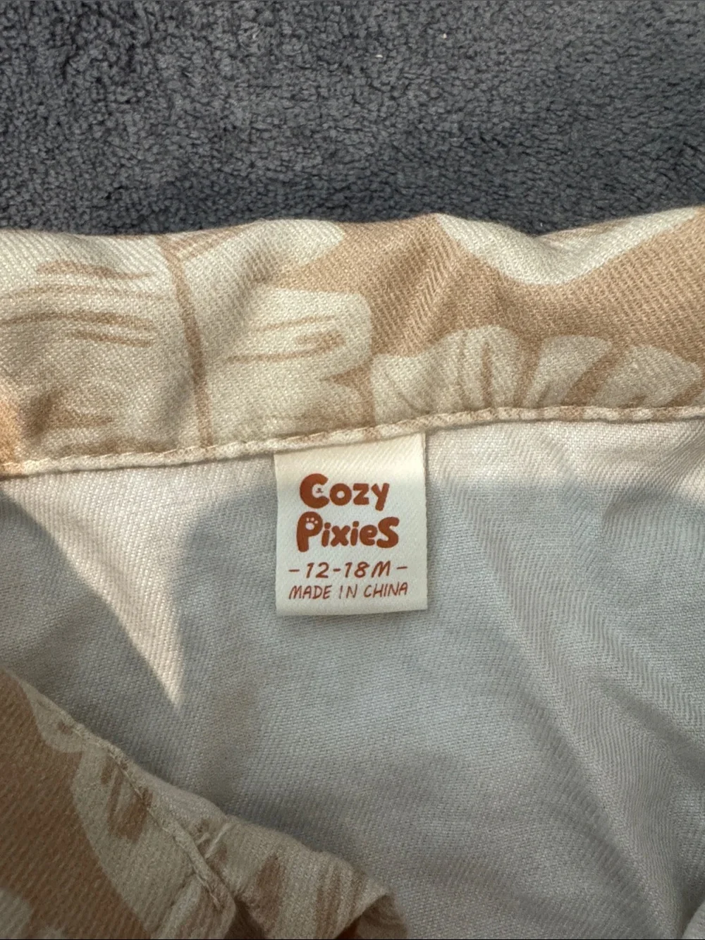 Boy Beige Leaf-Print Set - Lightweight Short Sleeve